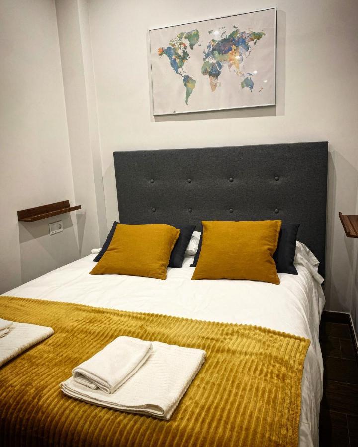 Acogedor Apartamento En La Buhaira Séville Extérieur photo